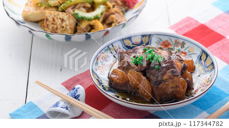 沖縄のソウルフード 炙り軟骨ソーキ 117344782