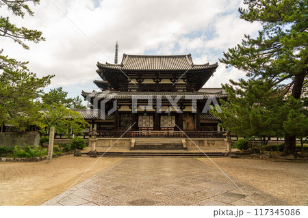 【法隆寺】奈良の法隆寺　中門 117345086