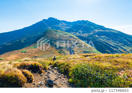 秋の鳥海山登山:扇子森~御田ヶ原 秋の鳥海山登山:扇子森~御田ヶ原 117346603