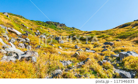 秋の鳥海山登山：千蛇谷 117346835