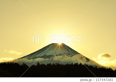 ダイヤモンド富士 117347281
