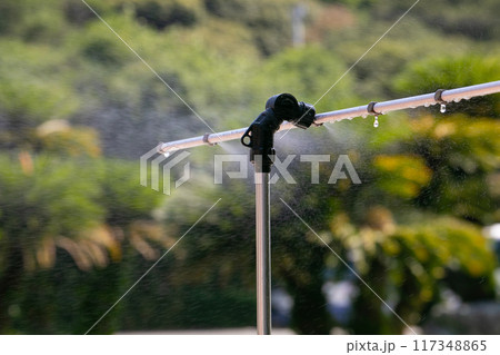 熱中症対策に必須アイテムのミストシャワー 117348865