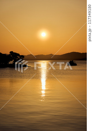 宍道湖の夕日 宍道湖の夕日 117349180