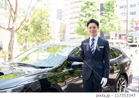 ドライバー　ライドシェア　手かざし 117353347