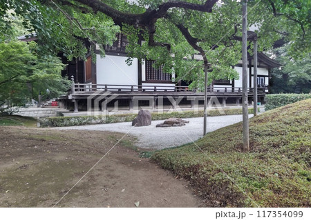 九品仏くほんぶつ　九品山唯在念佛院浄真寺　浄土宗　9体の阿弥陀如来像　梵鐘　東京都世田谷区奥沢   117354099