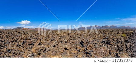 Panoramic view of the barren volcanic Timanfaya National Park on Lanzarote 117357379