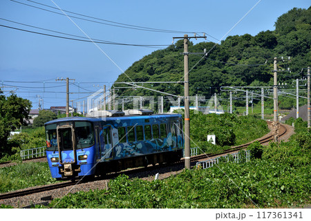 えちごトキめき鉄道ET122型普通列車 117361341