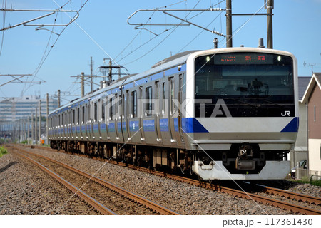 常磐線を走るE531系普通電車5両 117361430