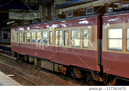 えちごトキめき鉄道413系夜行急行電車 117361678
