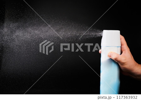 Hand hold metal spray bottle Hand hold metal spray bottle 117363932