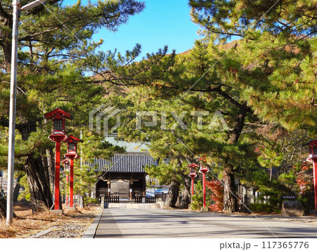 岡山県 吉備津彦神社の参道 岡山県 吉備津彦神社の参道 117365776