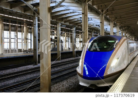 上越新幹線、越後湯沢駅に到着のE7系電車、その3 上越新幹線、越後湯沢駅に到着のE7系電車、その3 117370619