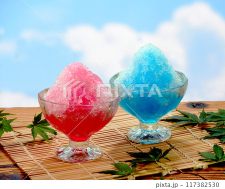 夏の冷たいかき氷 117382530