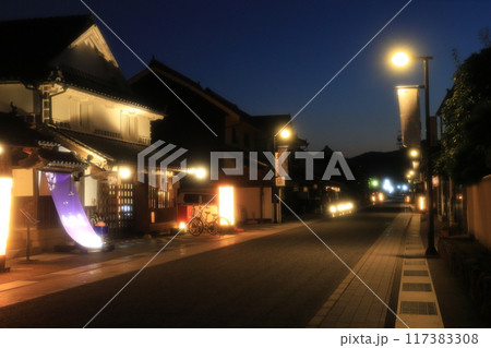 夕暮れの旧山陽道 117383308