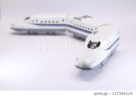 電車のおもちゃ・鉄道模型 プラレール ホワイトバック 電車のおもちゃ・鉄道模型 プラレール ホワイトバック 117384124