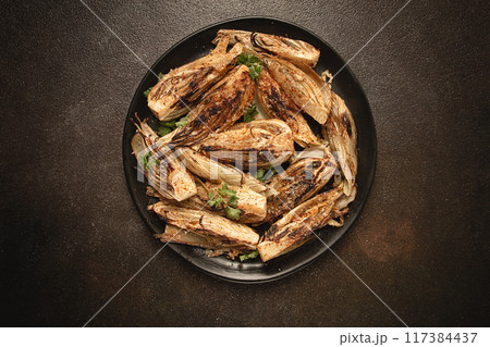 baked, oven-baked fennel, with spices, in olive oil, homemade, no people, 117384437