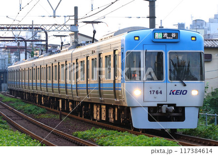 通勤電車 京王1000系 井の頭線 通勤電車 京王1000系 井の頭線 117384614