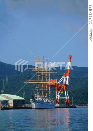 海王丸 敦賀港停泊風景 練習船 海王丸 敦賀港停泊風景 練習船 117384972