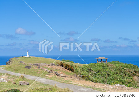 与那国島・東崎灯台のある風景 117385840
