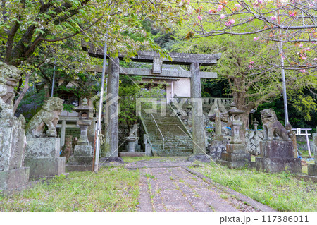 呼子三神社の風景（唐津市） 117386011