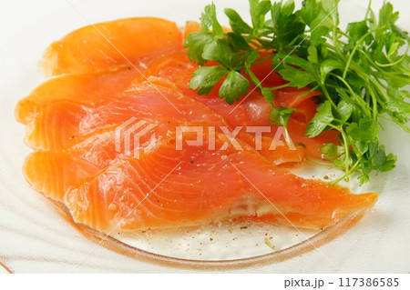 サーモンカルパッチョ 117386585