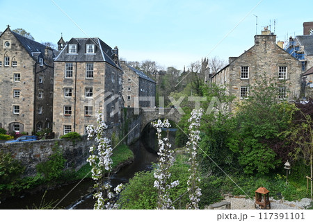 【スコットランド・エディンバラ】  ディーン・ヴィレッジ 117391101