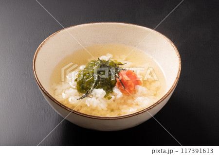 明太子とめかぶのだし茶漬け 117391613