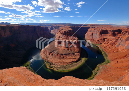 アメリカ、アリゾナ州の絶景ホースシューベンド アメリカ、アリゾナ州の絶景ホースシューベンド 117391938