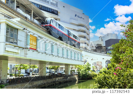 沖縄都市モノレール　県庁前駅 117392543