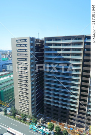 高層マンション建築現場 117393944