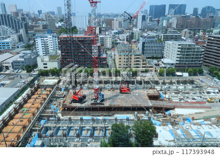 高層マンション建築現場 117393948