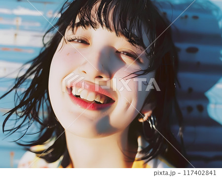 アナログフォト風のキュートなアジア人女性 117402841
