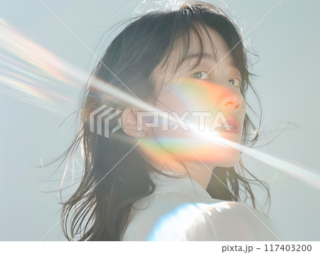 光を纏う美しいアジア人女性のイラスト素材 [117403200] - PIXTA