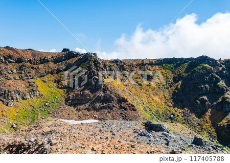 秋の鳥海山登山(新山~七高山) 秋の鳥海山登山(新山~七高山) 117405788