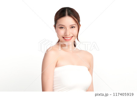 Beautiful young asian woman with clean fresh skin on white background, Face care, Facial treatment, Cosmetology, beauty and spa, Asian women portrait. Beautiful young asian woman with clean fresh skin on white background, Face care, Facial treatment, Cosmetology, beauty and spa, Asian women portrait. 117405919