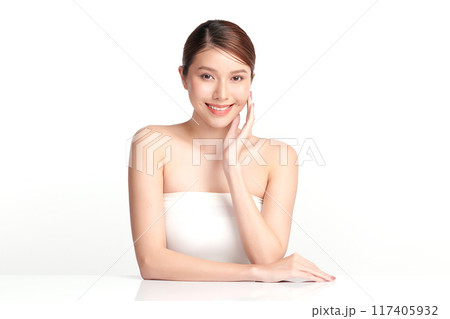 Beautiful young asian woman with clean fresh skin on white background, Face care, Facial treatment, Cosmetology, beauty and spa, Asian women portrait. 117405932