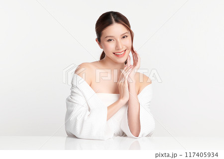 Beautiful young asian woman with clean fresh skin on white background, Face care, Facial treatment, Cosmetology, beauty and spa, Asian women portrait. 117405934