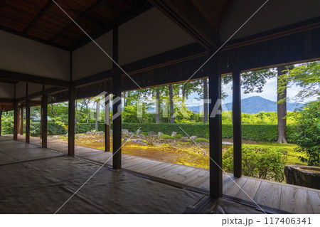 夏の京都洛北　圓通寺　美しい庭園 117406341