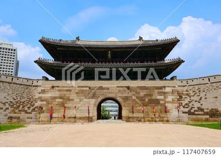韓国ソウルの南大門 韓国ソウルの南大門 117407659