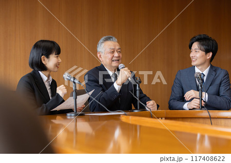 役員会議　経営　決済報告 117408622