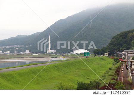 玖村駅を発車する芸備線キハ47（普通ワンマン：広島⇔三次） 117410554