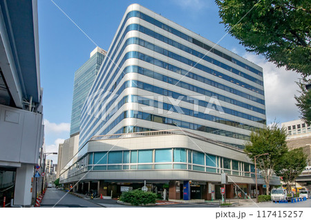 東京都千代田区有楽町、有楽町駅前の東京交通会館 117415257