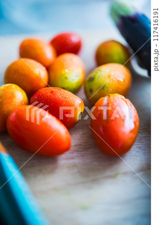 自家栽培のトマト 117416191
