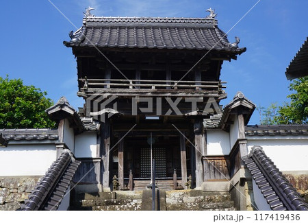岡山県津山市八子にある天台宗の寺「地蔵院」：表山門 117419436