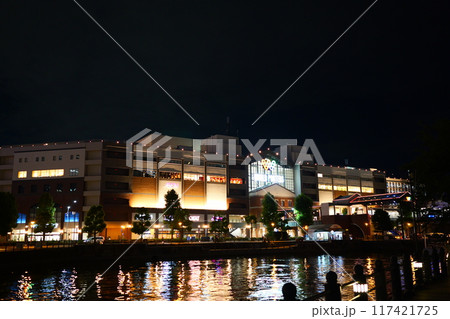 都会の夜の風景 都会の夜の風景 117421725