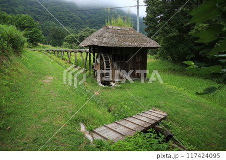 福島県・前沢曲家集落の水車小屋 117424095