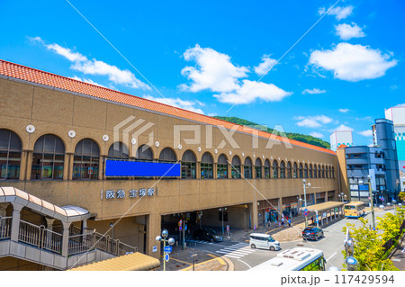 阪急宝塚駅周辺の風景 兵庫県 日本 117429594