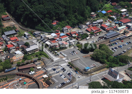 分断された信越本線横川駅とそれぞれ違う人生を歩むEF63形電気機関車とEF65形電気機関車 117430073