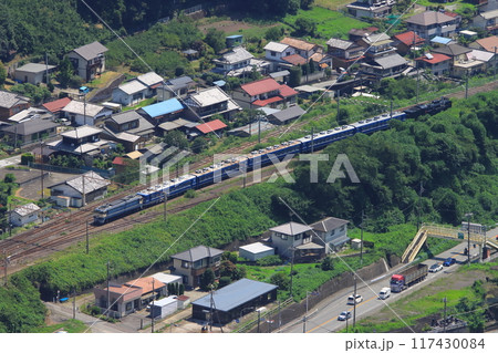 横川駅に到着するEF65‐501号機牽引のELぐんまよこかわ号_2024/8/3撮影 117430084