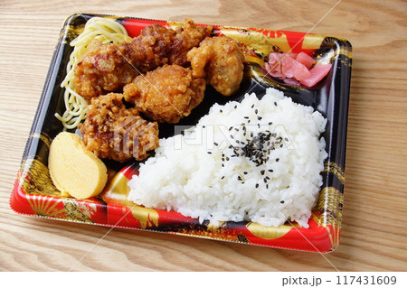唐揚げ弁当 117431609